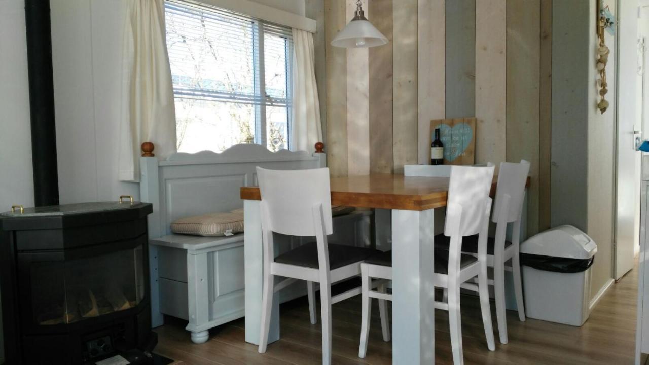Chalet Seazon O1 Buren (Friesland) Exterior foto